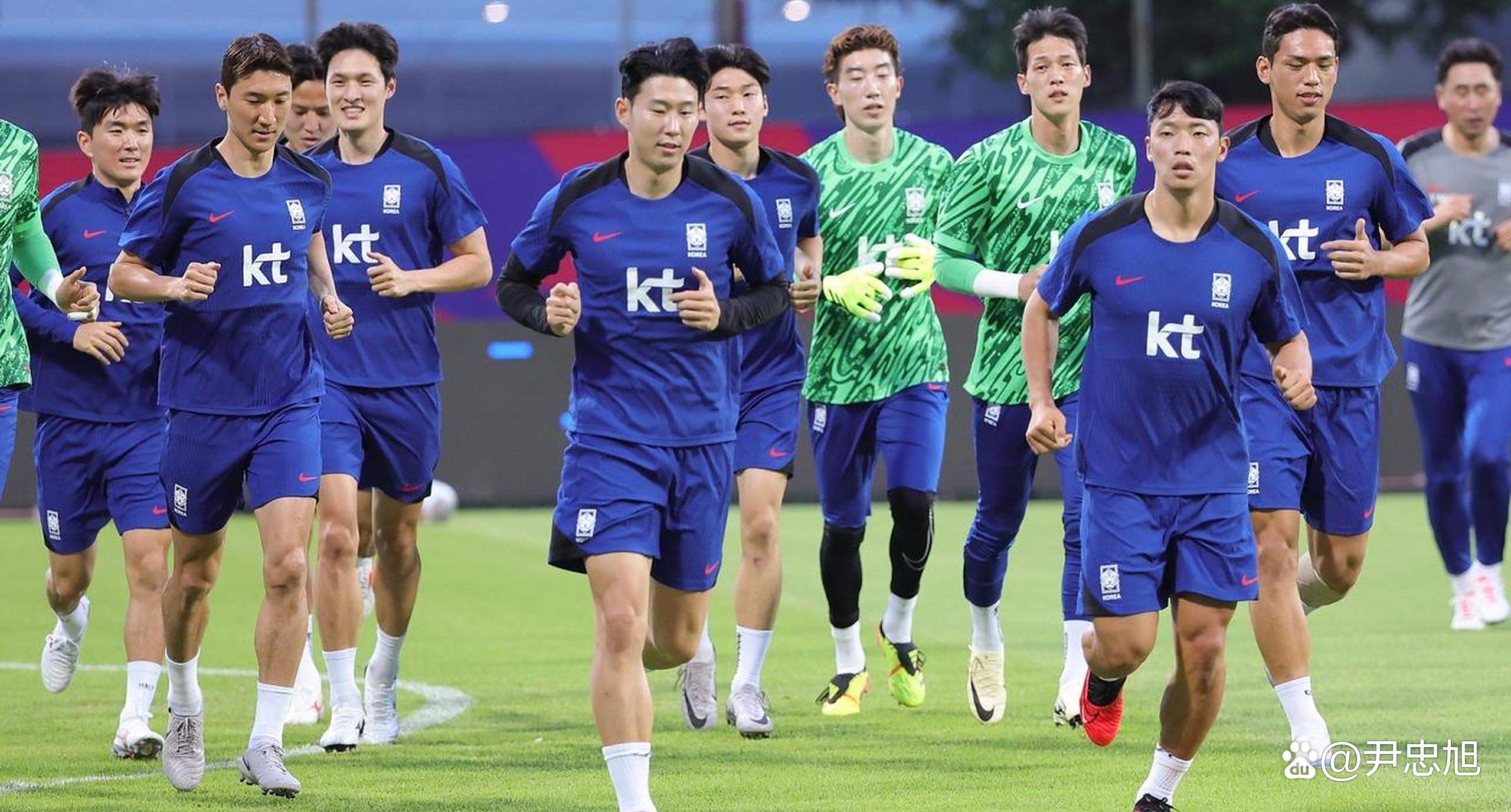 韩国球员表现出色,助球队率先得分 韩国球员表现出色,助球队率先得分