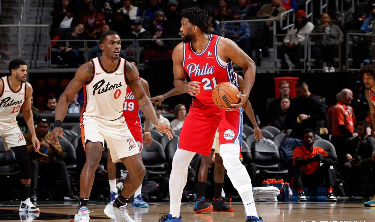 雄鹿惨败76人,遭遇两连败 雄鹿惨败76人,遭遇两连败